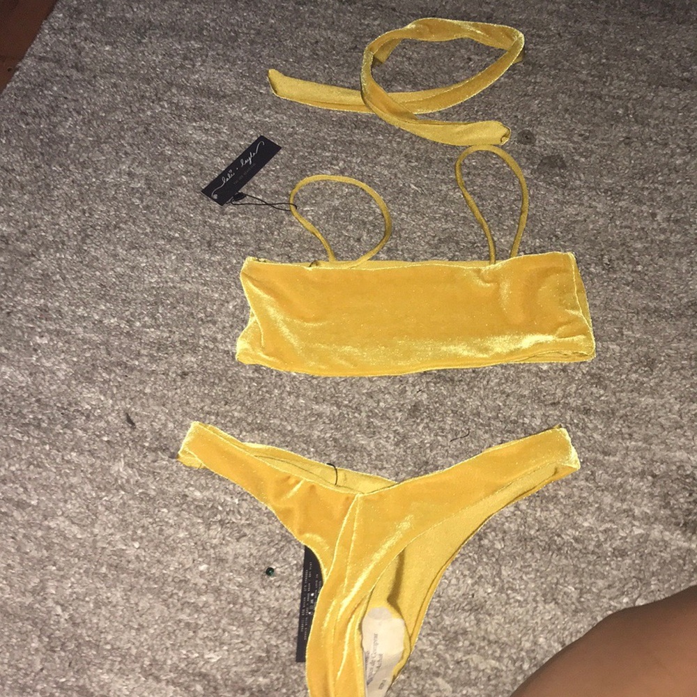 Lali and Layla bikini